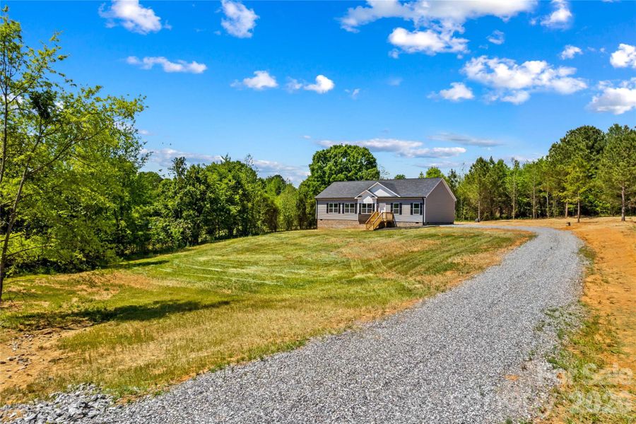 Image 44 of a home in .