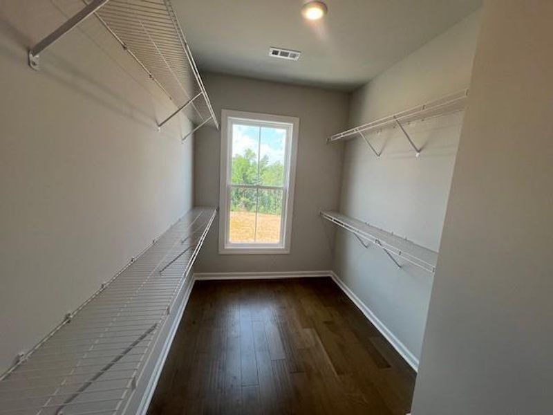 Spacious, unfurnished interior of a new home in Palisades Single Family, Cumming (Image 15).