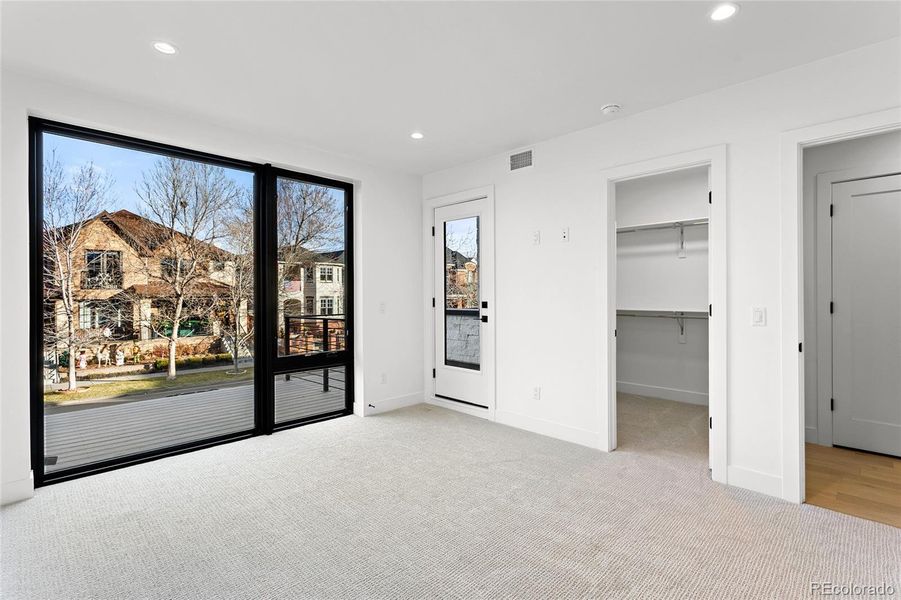 Spacious, unfurnished interior of a new home in , Denver (Image 23).