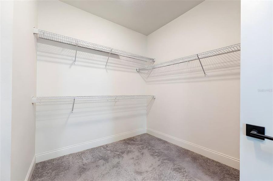 Spacious, unfurnished interior of a new home in Osprey Ranch, Winter Garden (Image 20). Spacious, unfurnished interior of a new home in Osprey Ranch, Winter Garden (Image 20).