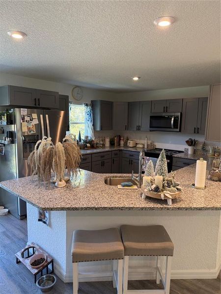 Furnished interior view inside a new home in , Ocklawaha (Image 5).