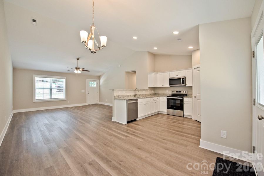 Image 34 of a home in .