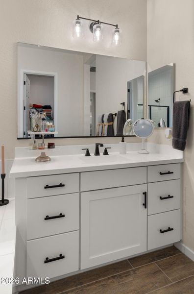 33-web-or-mls-Primary Bedroom6