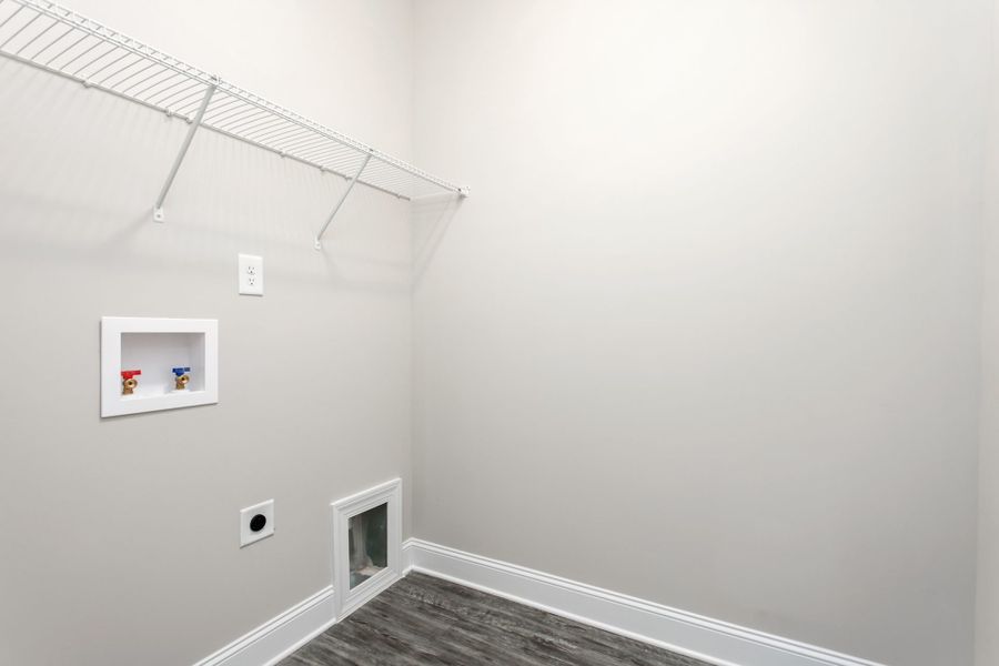 Representative unfurnished interior of a home built from the Greenwich by Keystone Homes NC in Friedberg Village, Winston-Salem (Image 28).