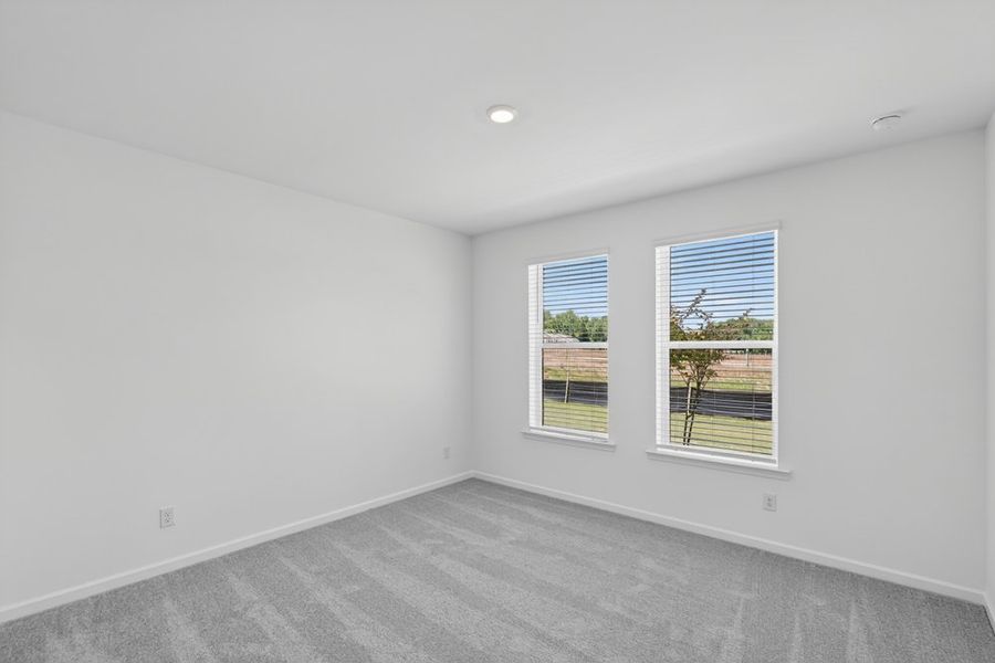 Spacious, unfurnished interior of a new home in Alder Creek, Cumming (Image 19).