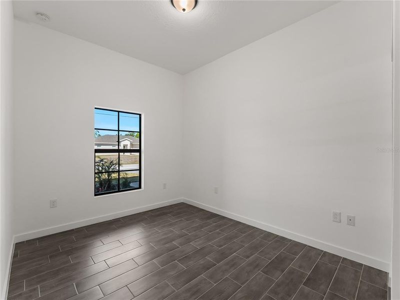 Spacious, unfurnished interior of a new home in , North Port (Image 29).