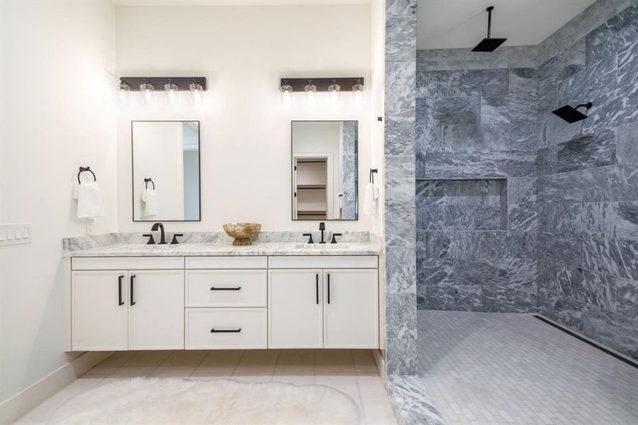 Furnished interior view inside a new home in , Dallas (Image 9). Furnished interior view inside a new home in , Dallas (Image 9).