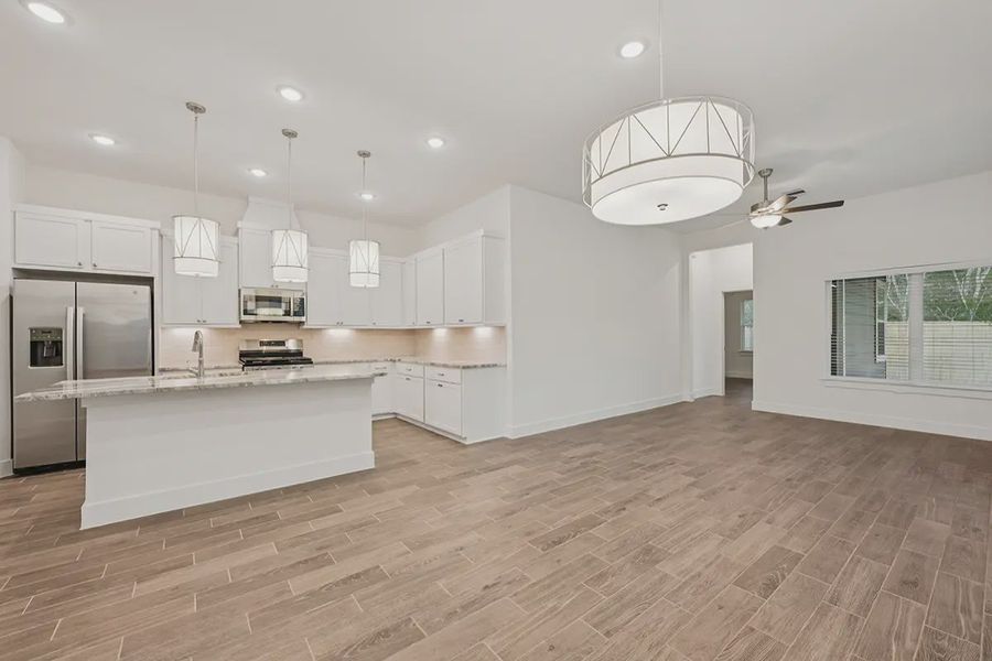 Representative furnished interior of a home built from the Pommery by Chesmar Homes in Kresston Chateau, Montgomery (Image 10). Representative furnished interior of a home built from the Pommery by Chesmar Homes in Kresston Chateau, Montgomery (Image 10).