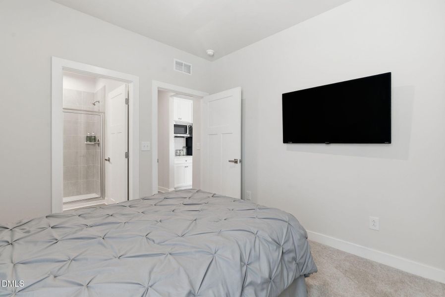 508 Freedom Trail Drive-37