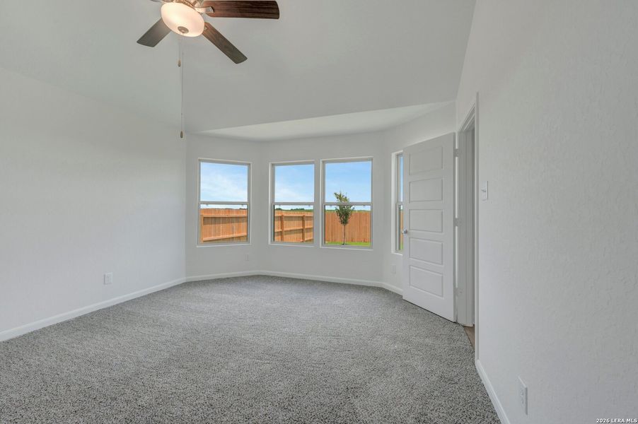 Spacious, unfurnished interior of a new home in Meadows at Clear Springs, New Braunfels (Image 24). Spacious, unfurnished interior of a new home in Meadows at Clear Springs, New Braunfels (Image 24).