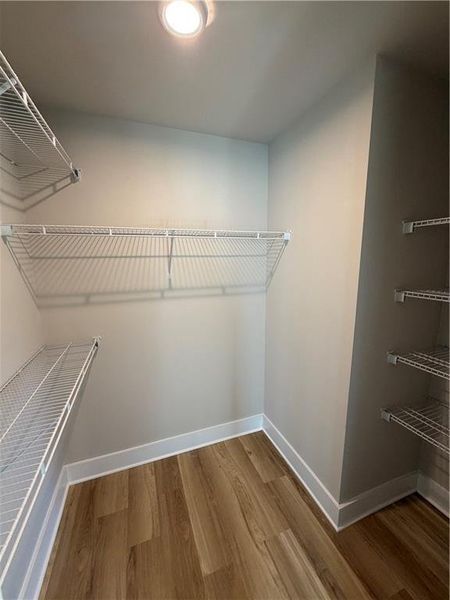 Spacious, unfurnished interior of a new home in , Talking Rock (Image 31).