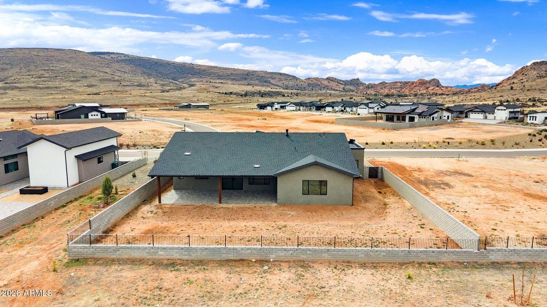 32-Aerial Back (2) 32-Aerial Back (2)