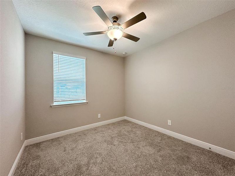 Spacious, unfurnished interior of a new home in Silverleaf Reserve Bungalows, Winter Garden (Image 31).