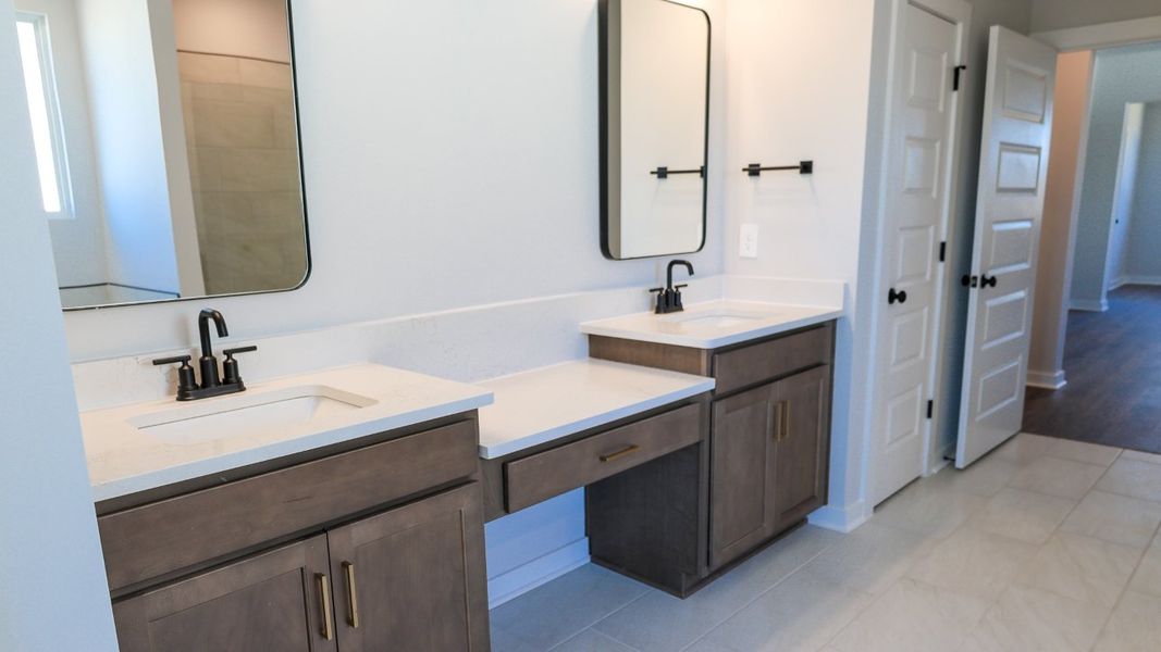 Representative furnished interior of a home built from the TISDALE by D.R. Horton in Harvest Point, Spring Hill (Image 8).