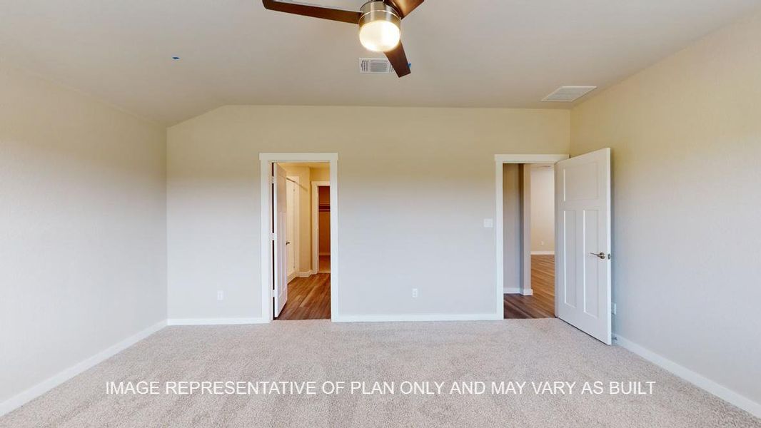 Representative unfurnished interior of a home built from the Caden by D.R. Horton in Yowell Ranch, Killeen (Image 19).