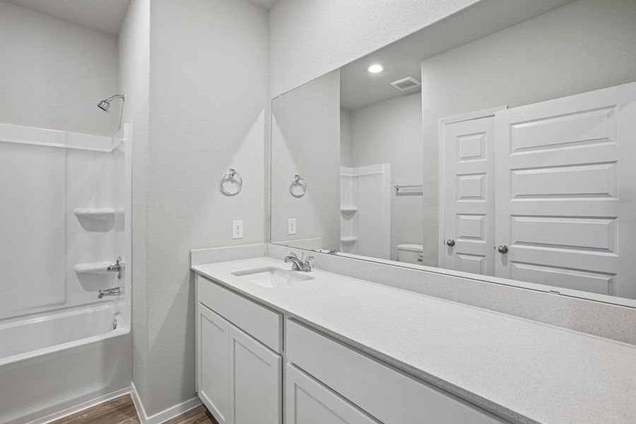 Furnished interior view inside a new home in Edgebrooke, Pflugerville (Image 7).