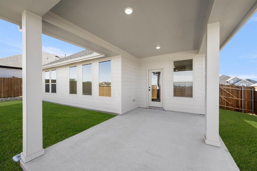 6916 Freight Train- Back-3 6916 Freight Train- Back-3