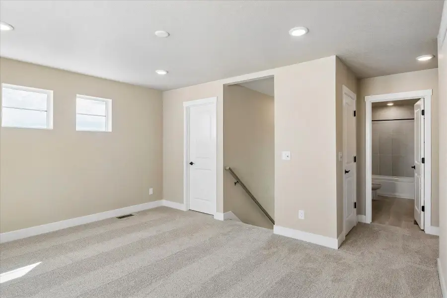 Spacious, unfurnished interior of a new home in The Trails at Aspen Ridge, Colorado Springs (Image 18). Spacious, unfurnished interior of a new home in The Trails at Aspen Ridge, Colorado Springs (Image 18).