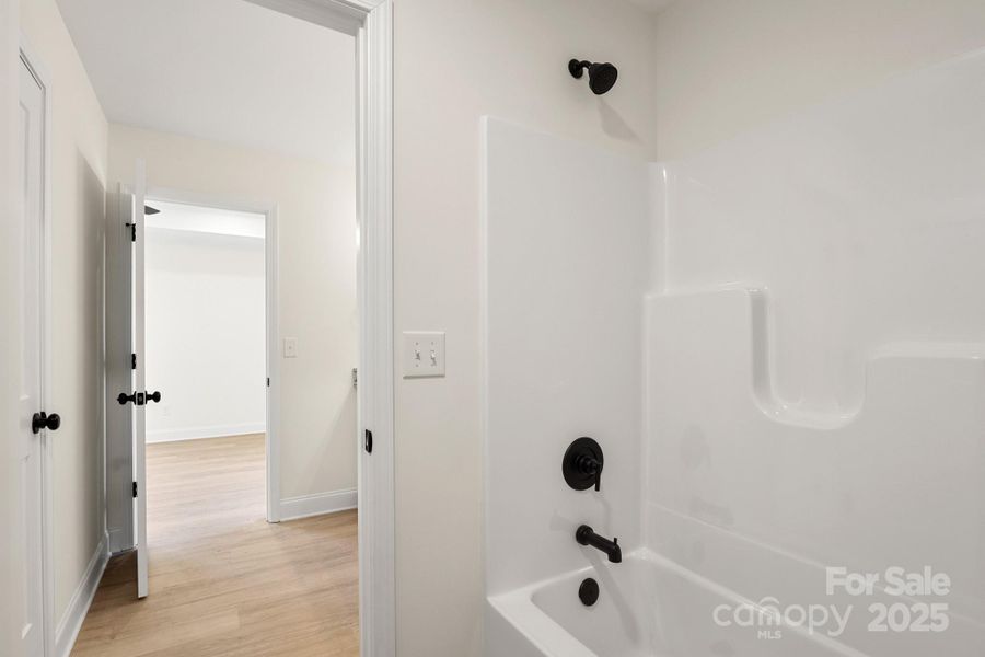 Spacious, unfurnished interior of a new home in , Rock Hill (Image 24).