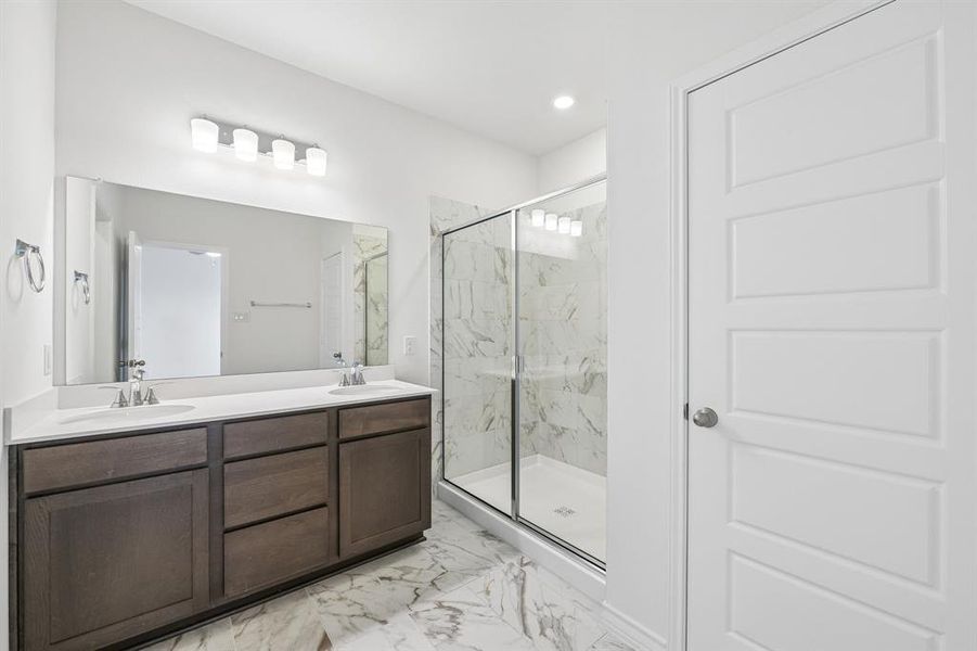 Furnished interior view inside a new home in Cottonwood Creek, Seagoville (Image 8).