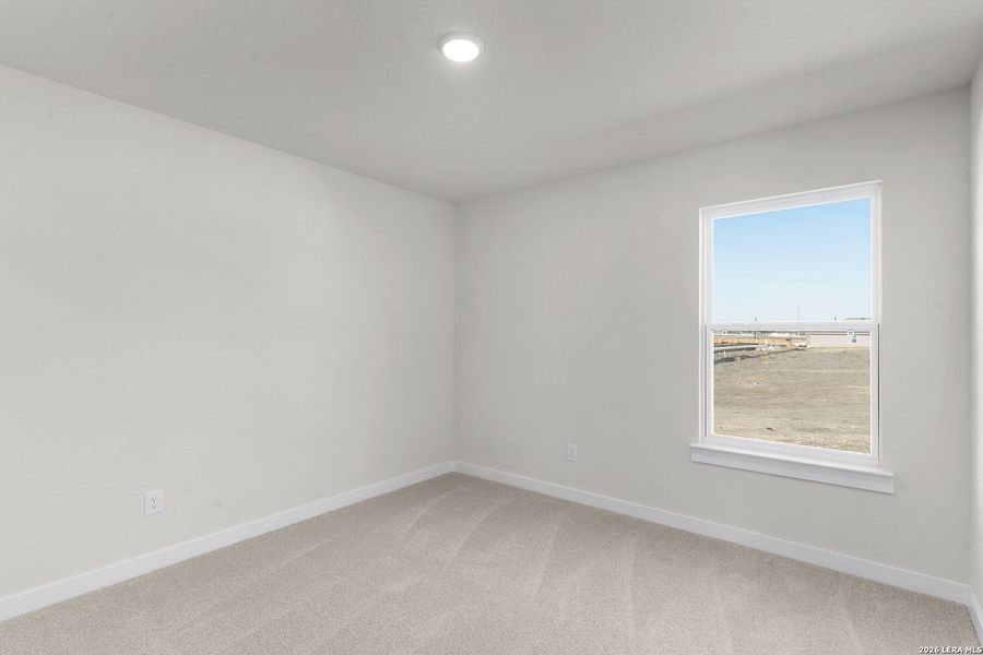 Spacious, unfurnished interior of a new home in Westridge, San Antonio (Image 26).