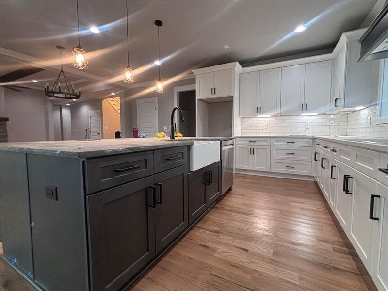 Furnished interior view inside a new home in , Jefferson (Image 13).