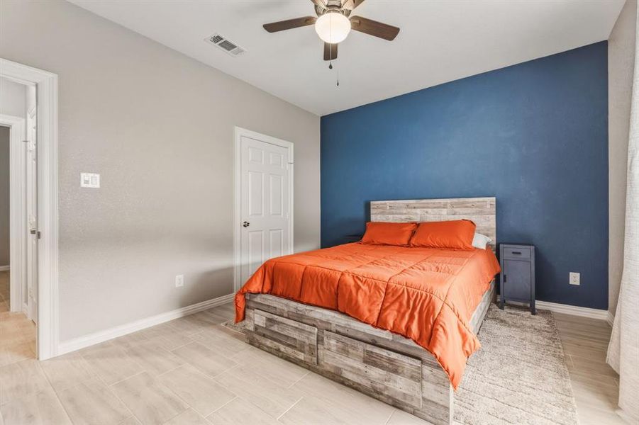 Furnished interior view inside a new home in , Fort Worth (Image 29).