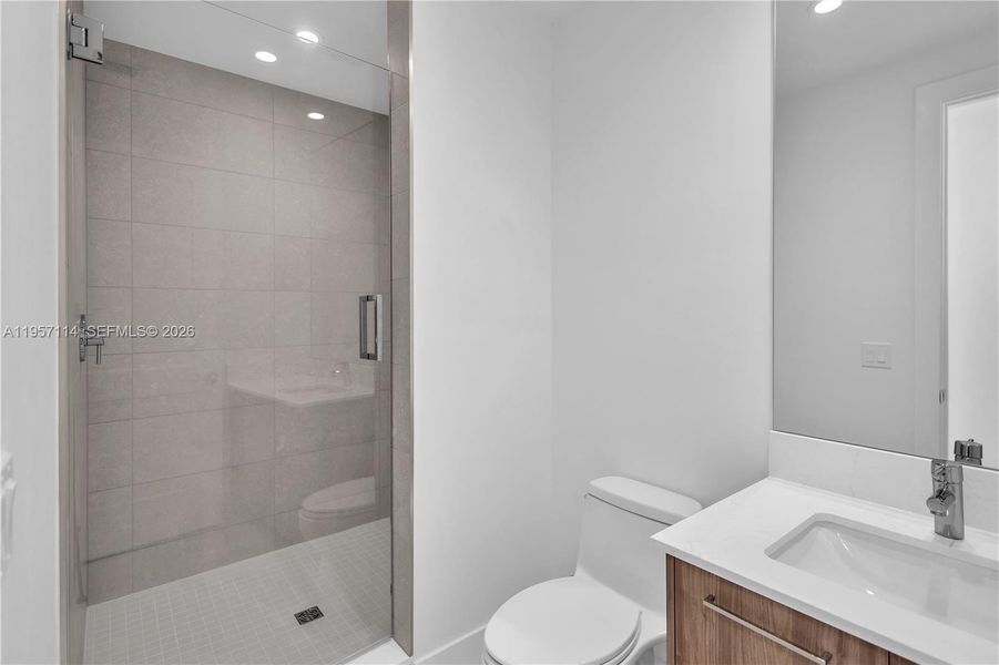 Furnished interior view inside a new home in , Fort Lauderdale (Image 4).