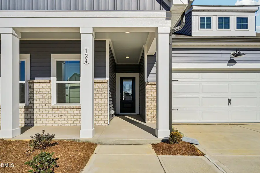 5-web-or-mls-W Crescent Mills Blvd-S3112