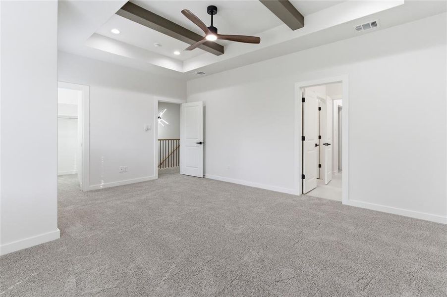 Spacious, unfurnished interior of a new home in , West Tawakoni (Image 38).