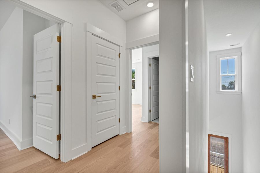 Spacious, unfurnished interior of a new home in , Edisto Island (Image 51). Spacious, unfurnished interior of a new home in , Edisto Island (Image 51).