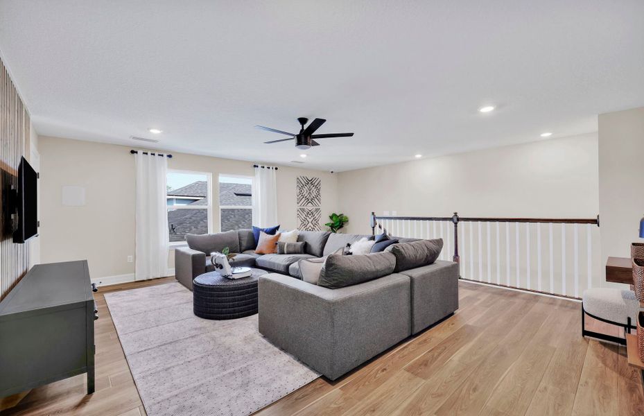 Representative furnished interior of a home built from the Whitestone by Pulte Homes in Seminole Palms, Palm Coast (Image 12).