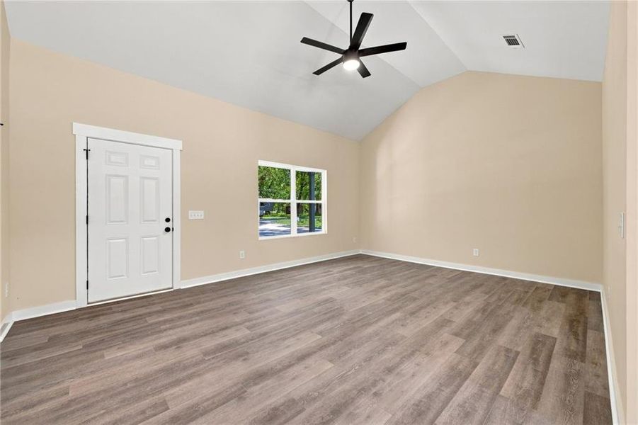 Spacious, unfurnished interior of a new home in , Rome (Image 16).