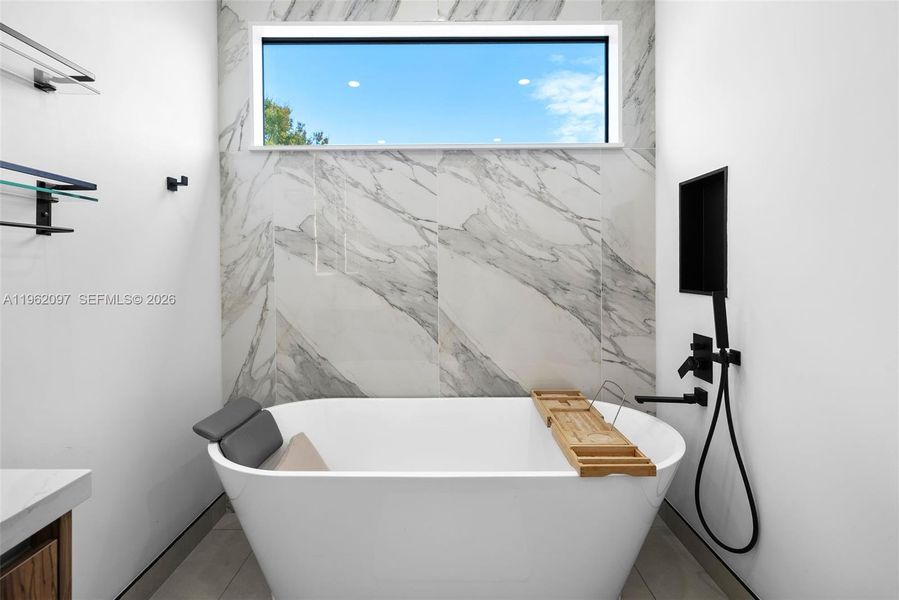 Furnished interior view inside a new home in , Fort Lauderdale (Image 17).