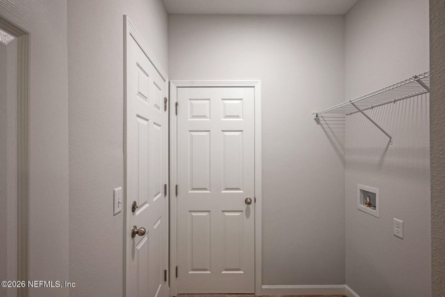 Spacious, unfurnished interior of a new home in , Jacksonville (Image 21).