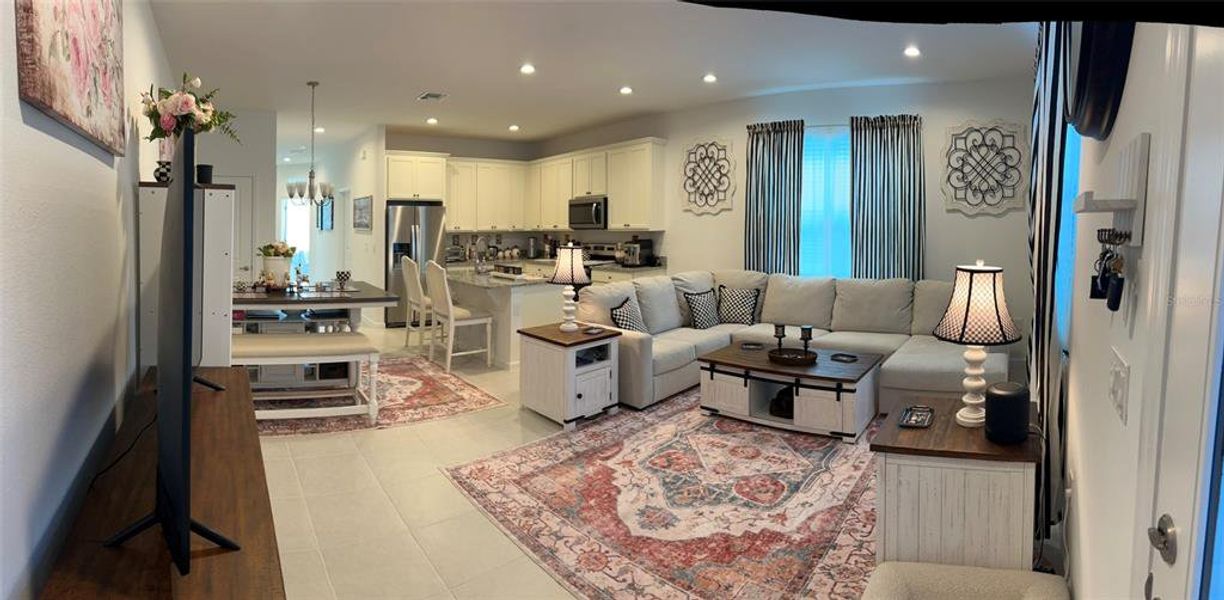 Furnished interior view inside a new home in , Winter Garden (Image 31).