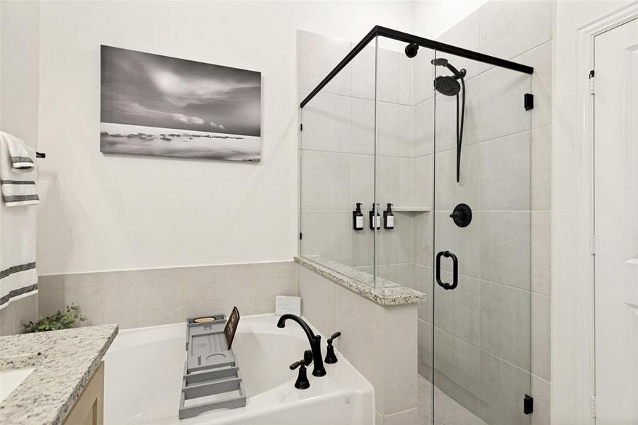 Furnished interior view inside a new home in Sunset Ridge, Alvarado (Image 15).