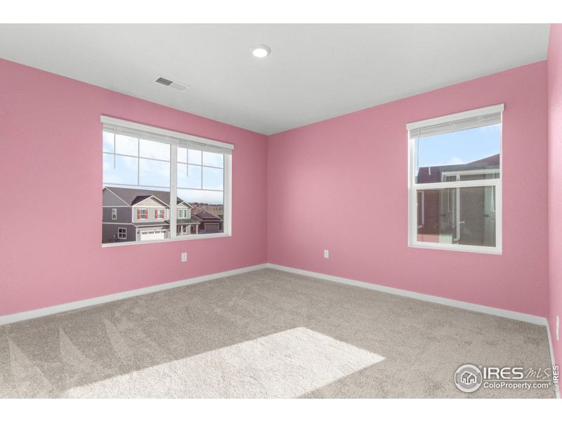 Spacious, unfurnished interior of a new home in Northridge Estates, Greeley (Image 35).