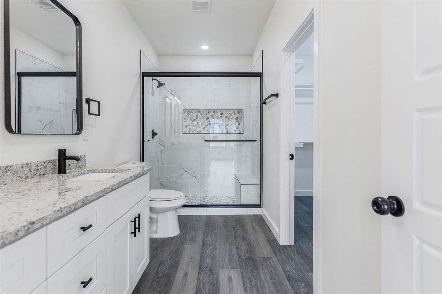 Furnished interior view inside a new home in , Granbury (Image 5).