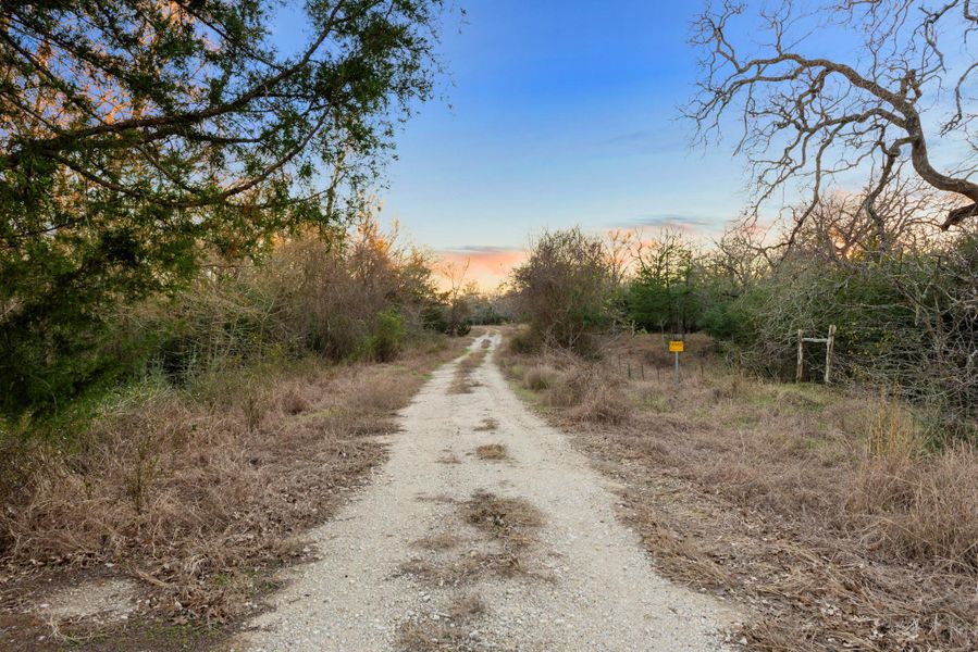 Natural landscape and outdoor views near  in Caldwell (Image 27).