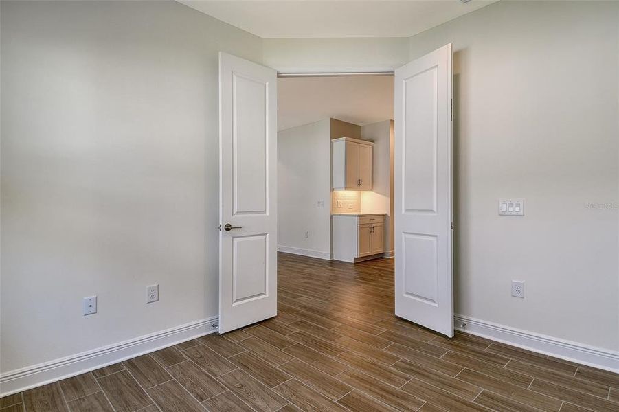 Spacious, unfurnished interior of a new home in , Venice (Image 30). Spacious, unfurnished interior of a new home in , Venice (Image 30).