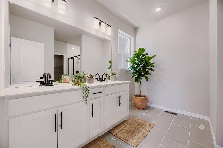 4br New Home in Berthoud, CO.  - Slide 41