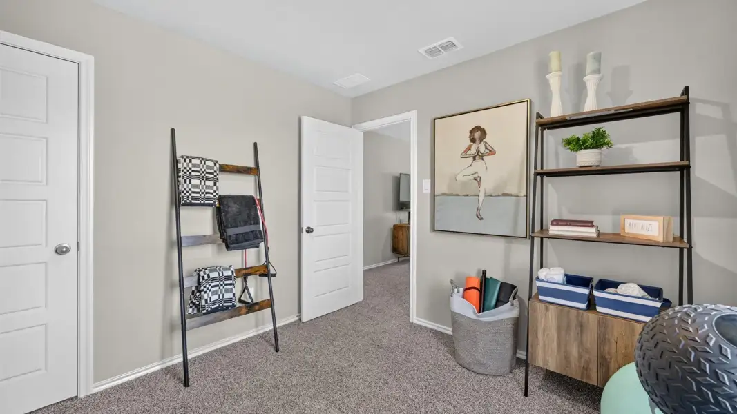 Furnished interior view inside a new home in Sunnycreek, Crowley (Image 19).