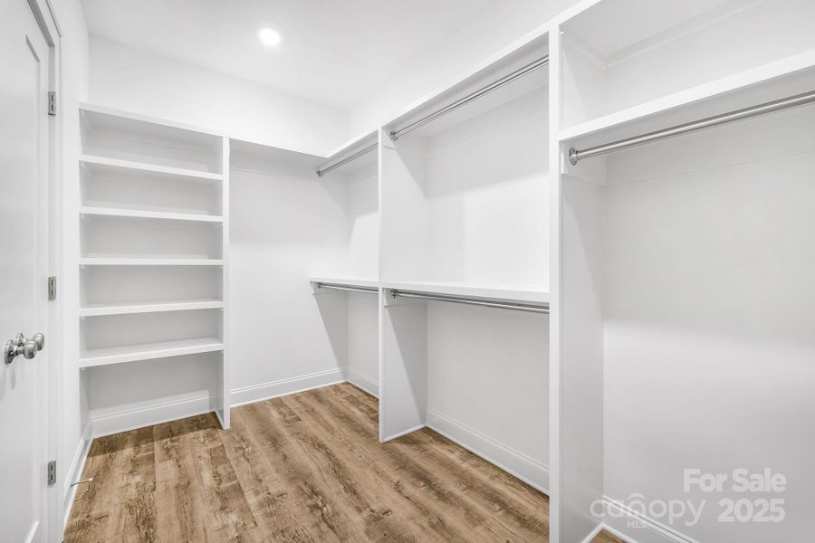 Image 27 of a home in . Image 27 of a home in .