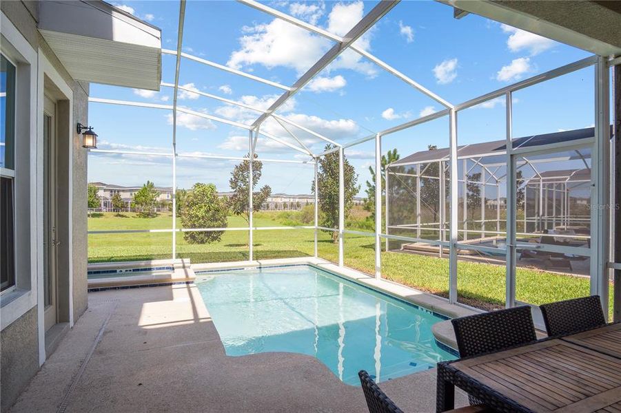 Exterior details and patio area of a home in , Davenport (Image 20).