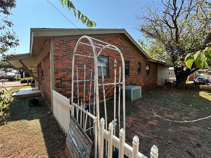 Image 16 of a home in .