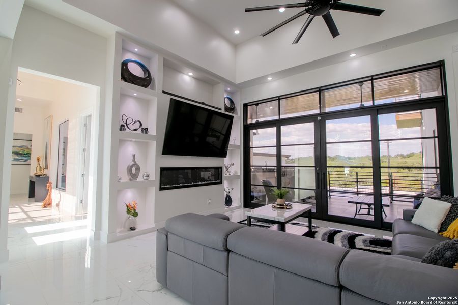 Furnished interior view inside a new home in , San Antonio (Image 39). Furnished interior view inside a new home in , San Antonio (Image 39).