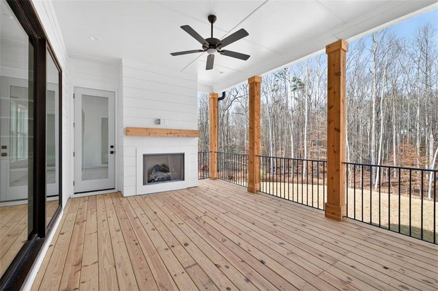 Exterior details and patio area of a home in , Jefferson (Image 27).