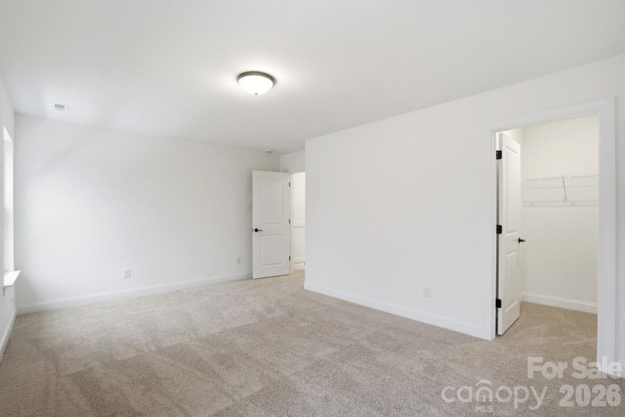 Spacious, unfurnished interior of a new home in Rone Creek, Waxhaw (Image 27). Spacious, unfurnished interior of a new home in Rone Creek, Waxhaw (Image 27).