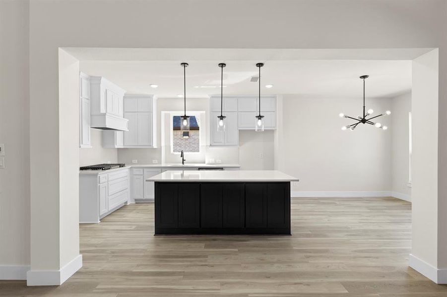 11. 6225 Mulberry - Kitchen